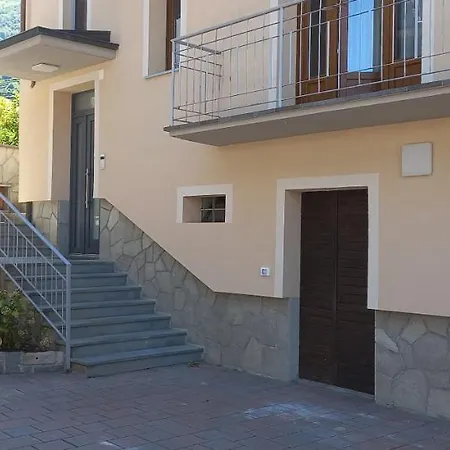 La Casa Dei Nonni 3,0 דירה Carema